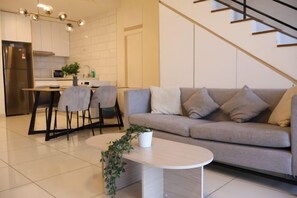 Room - Arte Mont Kiara By Yan Yee (Kuala Lumpur)