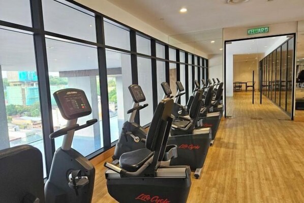 Gym - The Establishment Menara Teguh Bangsar Menara UOA KL Sentral (Kuala Lumpur)