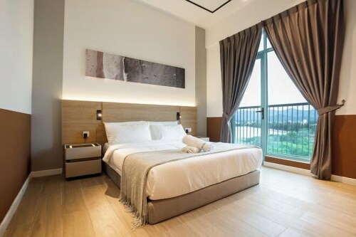 Bay Suites by Pinstay Plus