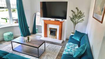 Smart TV, fireplace, offices