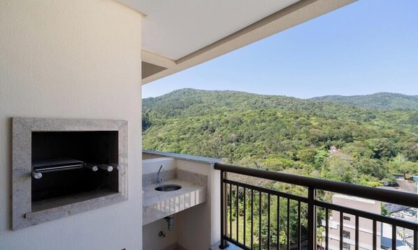 Basic Apartment | Property grounds - Studio w/ BBQ 220m From the Botanical G. Pst1409 (Florianópolis)