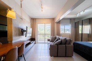 Basic Apartment | Living area - Studio w/ BBQ 220m From the Botanical G. Pst1409 (Florianópolis)