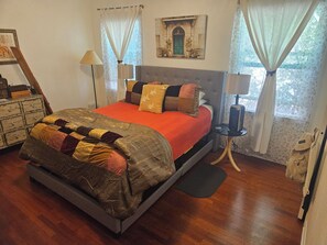 3 Schlafzimmer, Bügeleisen/Bügelbrett, WLAN, Bettwäsche