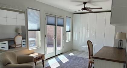 Charming 1-bedroon Guest House