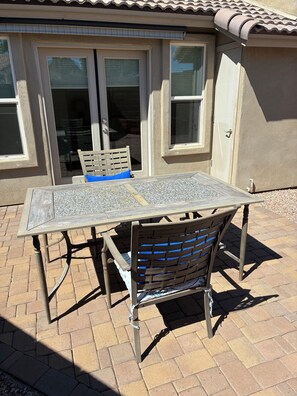 Outdoor dining