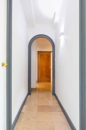 Interior - La Terrasse des Clos (Dijon)