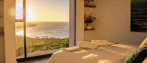 Fer et planche Ă repasser, Wi-Fi, literie fournie