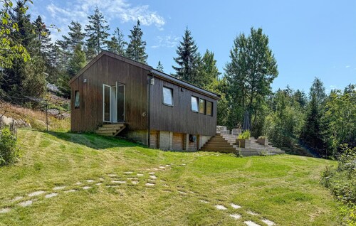 2 bedroom beautiful home in Gressvik