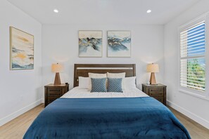 2 bedrooms, iron/ironing board, WiFi