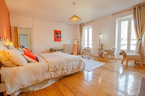 5 slaapkamers, reisbedje, gratis wifi