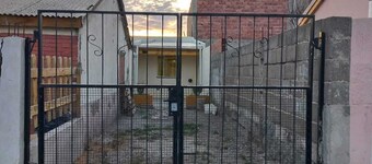 Ideal lodging for 5 people with patio, barbecue and garage in Puerto Madryn