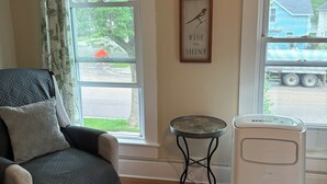 Unclassified image, 2 of 17, button