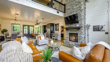 Smart TV, fireplace, video games