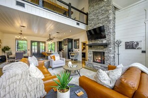 Smart TV, fireplace, video games