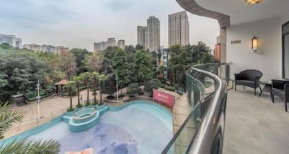 USUM International Hotel
