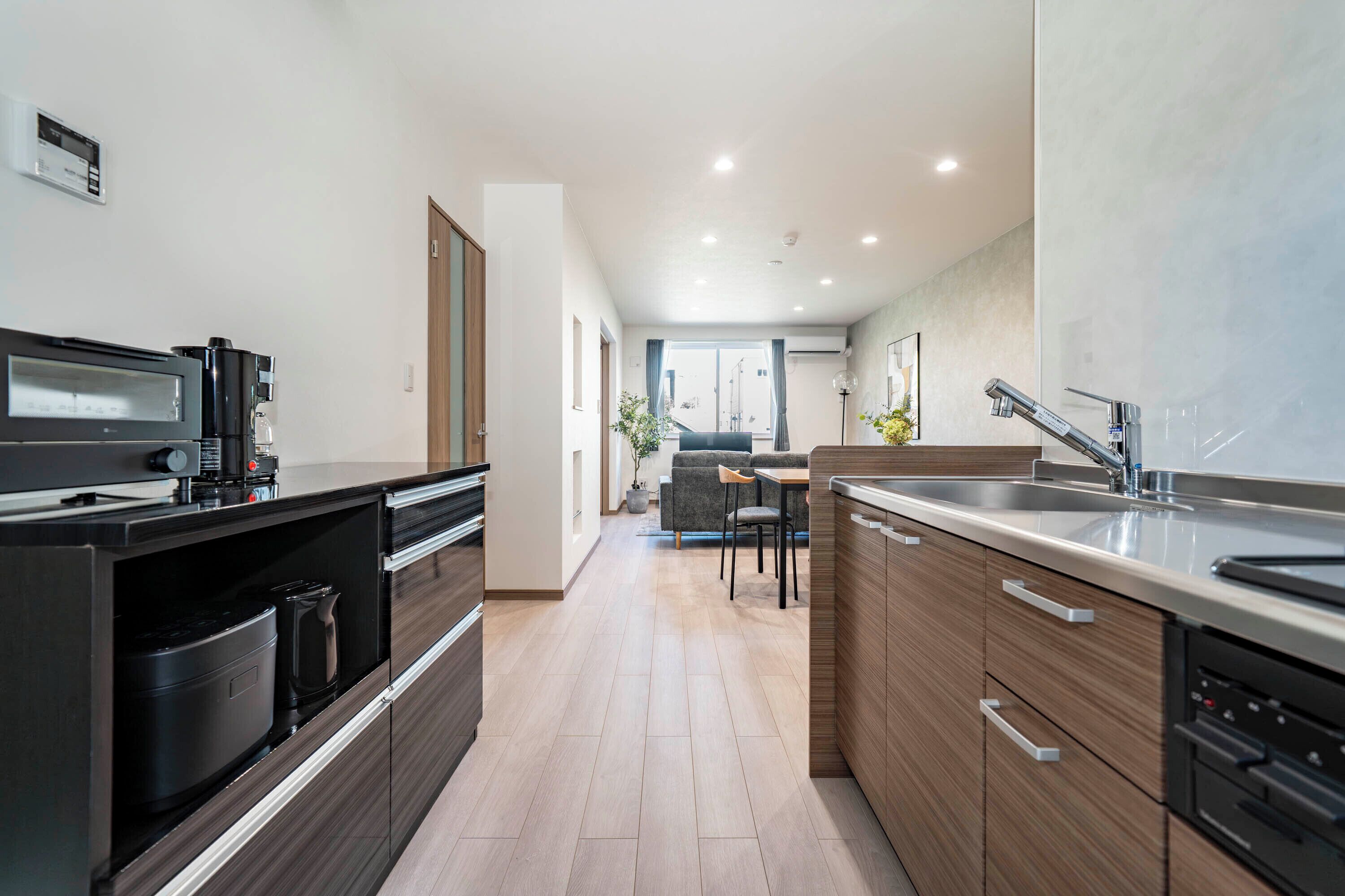 Fridge, microwave, stovetop, toaster