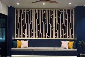 Ruang Istirahat Lobi