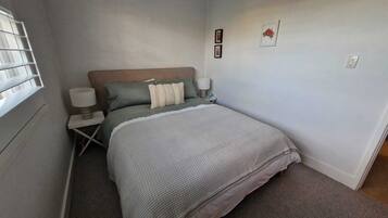 3 dormitorios, escritorio, tabla de planchar con plancha y wifi gratis