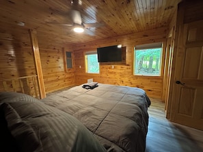 4 bedrooms, WiFi, bed sheets