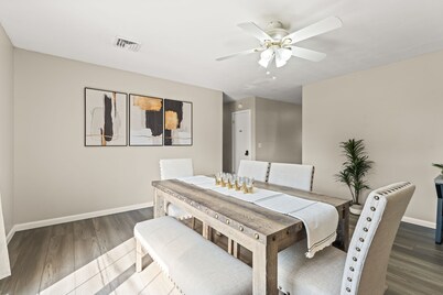 Modern & Cozy Beavercreek Retreat - 3BR Home w/ Patio – Sleeps 8