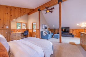 4 bedrooms, desk, free WiFi, bed sheets