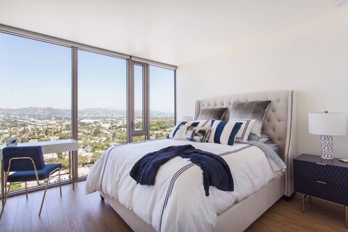 Visit LA in Ultra Luxury with Breathtaking Views