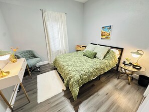 1 bedroom, WiFi, bed sheets