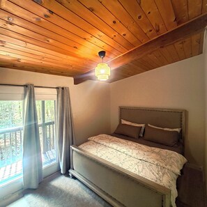 4 dormitorios, tabla de planchar con plancha, wifi y ropa de cama