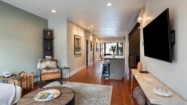 Interior - Cozy 2 bedroom Condo in Downtown Whitefish! Walking distance to everything! (Whitefish)