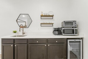 Estudio, 1 cama de matrimonio grande (Village of SoWal B257) | Cocina privada