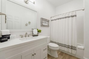 Studio, 1 King Bed (Village of SoWal B257) | Bathroom - Village of Sowal B257 (Panama City Beach)
