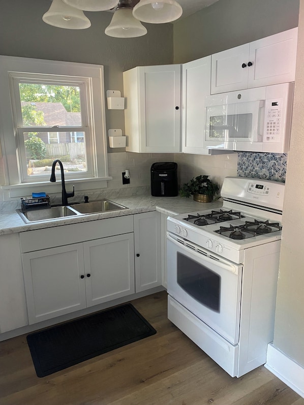 Microwave, oven, stovetop