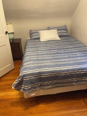 3 bedrooms, WiFi, bed sheets