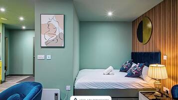 1 bedroom, iron/ironing board, free WiFi, bed sheets