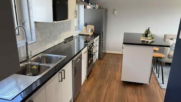 Microwave, oven, stovetop, dishwasher