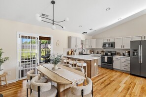 Microwave, oven, stovetop, dishwasher