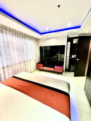 1 bedroom, iron/ironing board, WiFi