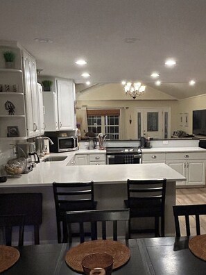 Microwave, oven, stovetop, dishwasher