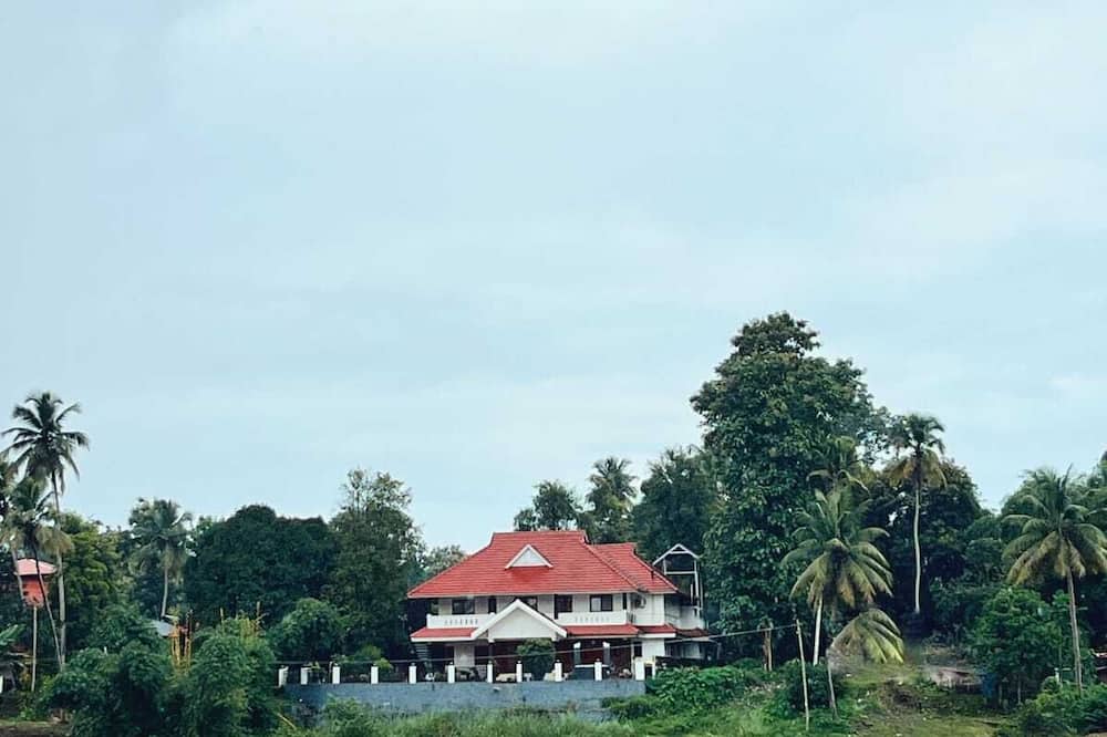 River Meadows - Cheruvally