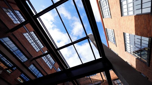 Industrial Style 1BD Loft in CLE!