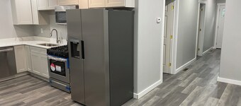 Cozy 3-bedroom apartment with AC in New York Mills