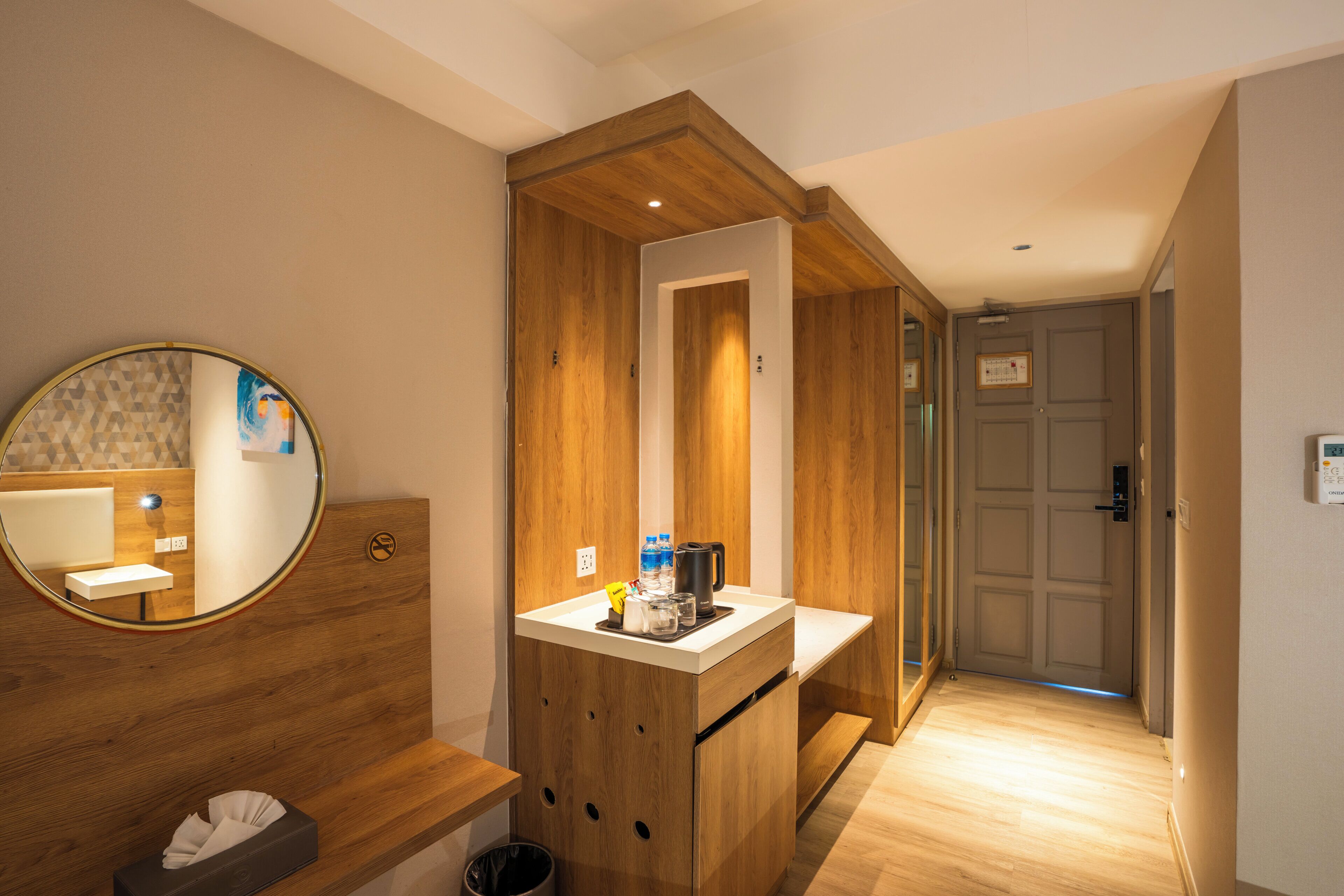 Deluxe Double Room (with Balcony) | Bathroom | Shower, rainfall showerhead, bidet, soap