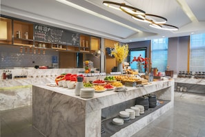 Free daily self-serve breakfast