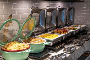 Free daily self-serve breakfast