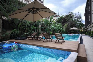 Piscine extérieure