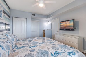 2 bedrooms, iron/ironing board, travel crib, free WiFi