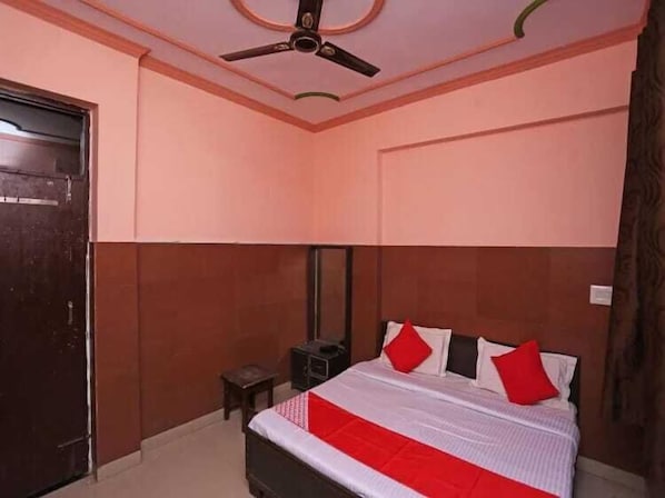 Deluxe Room - Hotel Bombay Central Agra (Agra)