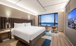 Habitación básica doble | Escritorio y espacio para trabajar con un portátil