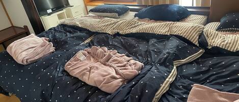 Maison, vue sur la montagne