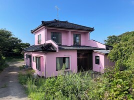 Fachada da propriedade